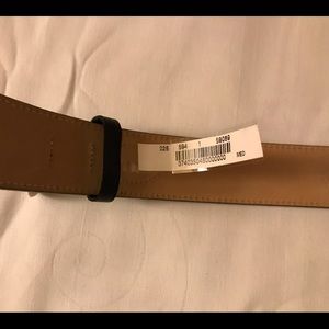 Brooks Brothers Genuine Leather Ladies Belt
